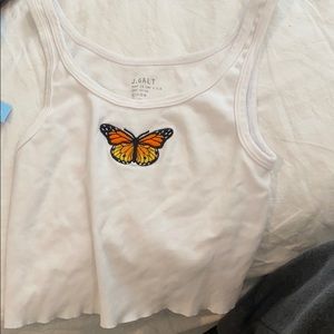 RATE BRANDY MELVILE BUTTERFLY PATCH TEE!